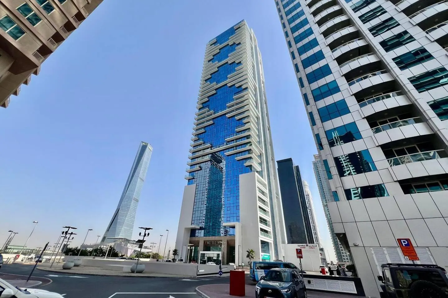 Modern Studio In Jlt Cluster L Top Facilities Dubai